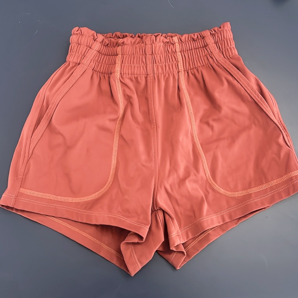 Honeycutt rust shorts Child Large